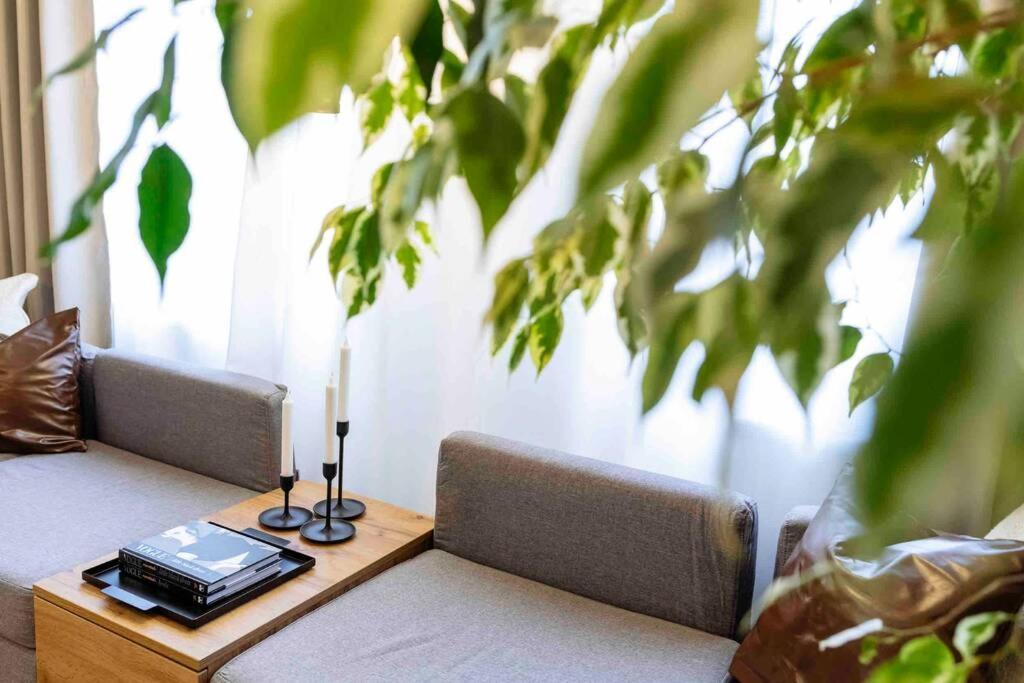 Stunning Views 2Br Intercontinental Flat Apartment Bucharest Exterior photo