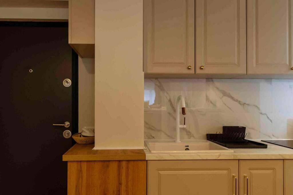 Stunning Views 2Br Intercontinental Flat Apartment Bucharest Exterior photo